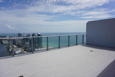 Condominio en venta en Hollywood, Florida, 2 dormitorios, 100.61 m2 № 2081846 - foto 30