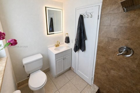 Appartement à louer à Miami Beach, Floride: 2 chambres, 71.07 m2 № 2168145 - photo 20