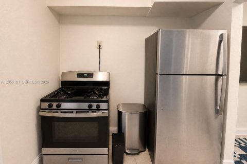 Appartement à louer à Miami Beach, Floride: 2 chambres, 71.07 m2 № 2168145 - photo 14