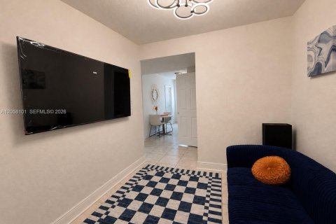 Appartement à louer à Miami Beach, Floride: 2 chambres, 71.07 m2 № 2168145 - photo 9
