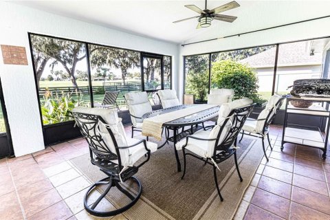 House in Wildwood, Florida 3 bedrooms, 177.81 sq.m. № 1917650 - photo 18
