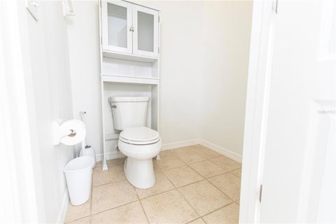 House in Wildwood, Florida 3 bedrooms, 177.81 sq.m. № 1917650 - photo 26