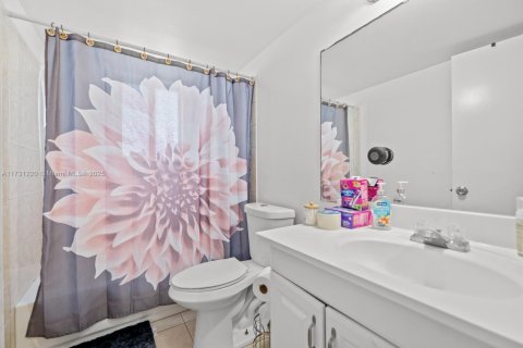 Condominio en venta en Miami, Florida, 3 dormitorios, 100.8 m2 № 1933876 - foto 14