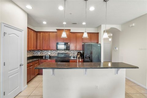 Touwnhouse à vendre à Ocoee, Floride: 3 chambres, 153.57 m2 № 2321478 - photo 14