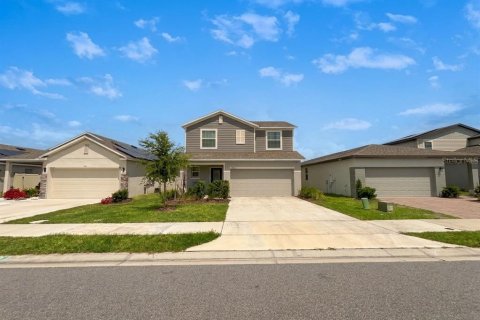 Casa en Winter Haven, Florida 4 dormitorios, 197.23 m2 № 2310516