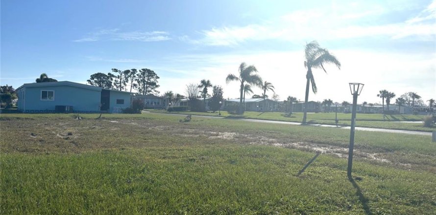 Terreno en North Port, Florida № 1407003