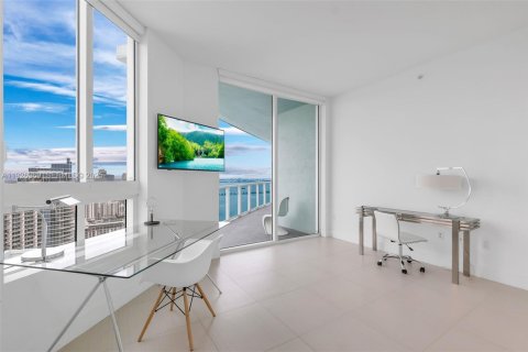 Condo in Miami, Florida, 3 bedrooms  № 1988192 - photo 25