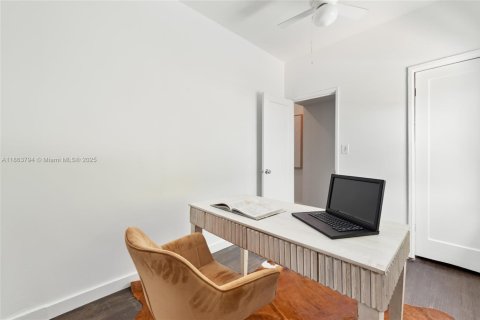 Copropriété à vendre à Miami Beach, Floride: 3 chambres, 126.63 m2 № 1957519 - photo 22