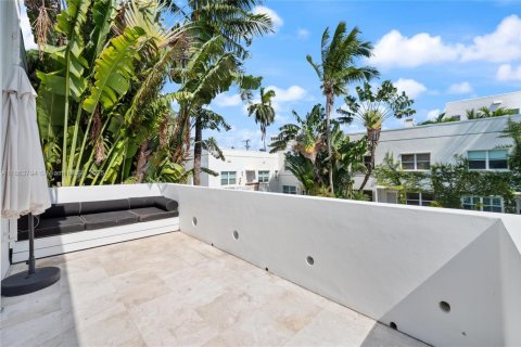 Copropriété à vendre à Miami Beach, Floride: 3 chambres, 126.63 m2 № 1957519 - photo 23