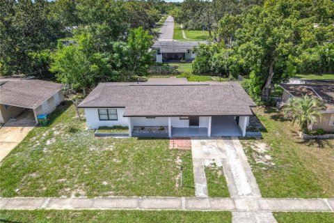 House in Deltona, Florida 4 bedrooms, 87.61 sq.m. № 1837942 - photo 5