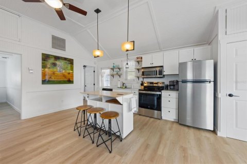 Villa ou maison à vendre à Bradenton Beach, Floride: 2 chambres, 83.24 m2 № 1563237 - photo 12