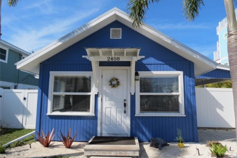 Villa ou maison à vendre à Bradenton Beach, Floride: 2 chambres, 83.24 m2 № 1563237 - photo 1