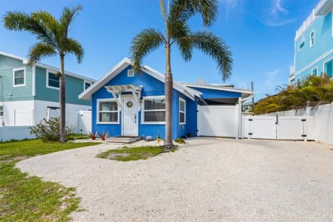 Villa ou maison à vendre à Bradenton Beach, Floride: 2 chambres, 83.24 m2 № 1563237 - photo 2