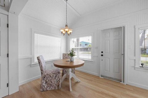 Villa ou maison à vendre à Bradenton Beach, Floride: 2 chambres, 83.24 m2 № 1563237 - photo 9