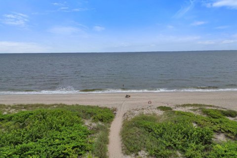 Condo in Lauderdale-by-the-Sea, Florida, 2 bedrooms № 2399760 - photo 4