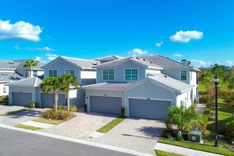 Copropriété à vendre à Punta Gorda, Floride: 3 chambres, 206.43 m2 № 1431960 - photo 1