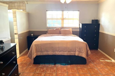 Casa en venta en Homestead, Florida, 4 dormitorios, 237.27 m2 № 2002731 - foto 13