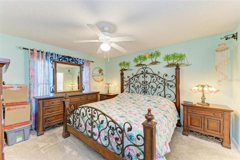 Condo in Bradenton, Florida, 2 bedrooms  № 1717618 - photo 12