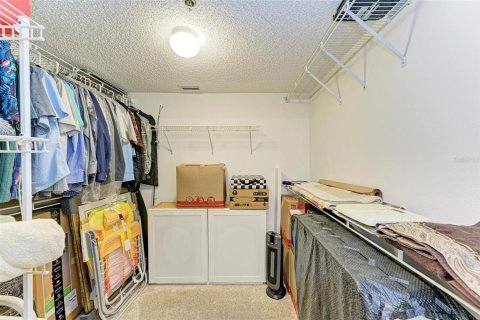 Condo in Bradenton, Florida, 2 bedrooms  № 1717618 - photo 17
