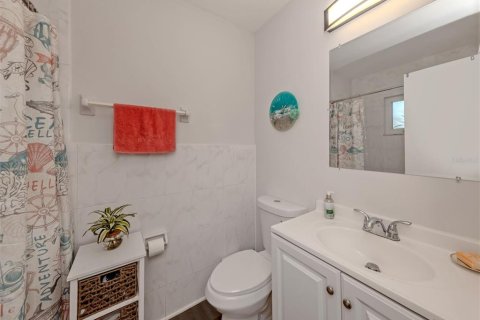 House in North Port, Florida 2 bedrooms, 84.73 sq.m. № 2103487 - photo 20