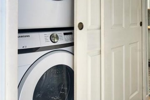 Купить кондоминиум в Дейтона-Бич, Флорида 5 комнат, 122.63м2, № 2105106 - фото 7