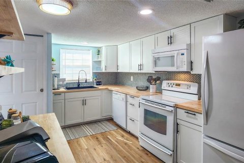 Купить кондоминиум в Дейтона-Бич, Флорида 5 комнат, 122.63м2, № 2105106 - фото 9