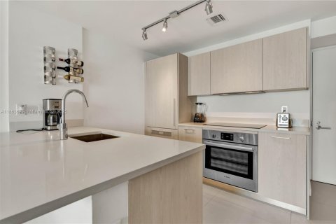 Copropriété à louer à Miami, Floride: 1 chambre, 56.67 m2 № 1892577 - photo 9