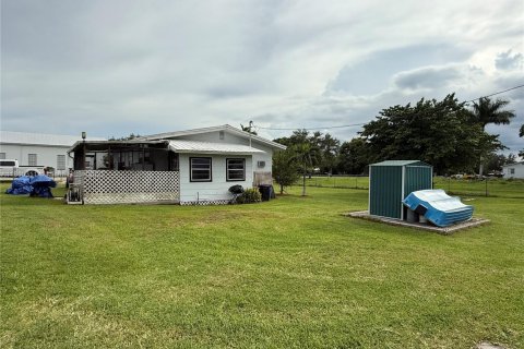 Casa en venta en Moore Haven, Florida, 4 dormitorios, 169.92 m2 № 1887666 - foto 23
