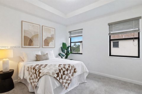 Townhouse in Miami, Florida 3 bedrooms, 123.65 sq.m. № 2054284 - photo 8