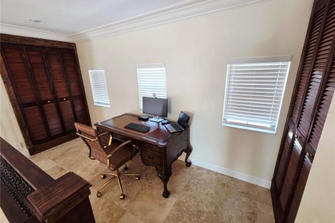 Villa ou maison à vendre à Saint Petersburg, Floride: 3 chambres, 270.9 m2 № 2212154 - photo 24