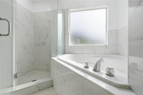 Villa ou maison à louer à Winter Haven, Floride: 4 chambres, 160.54 m2 № 2266815 - photo 22