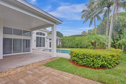 Villa ou maison à vendre à Boca Raton, Floride: 5 chambres, 398.64 m2 № 1187732 - photo 1