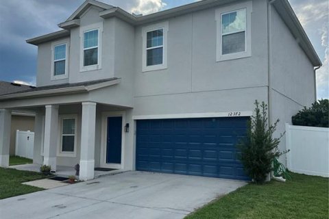 House in Orlando, Florida 4 bedrooms, 210.33 sq.m. № 1757965 - photo 2