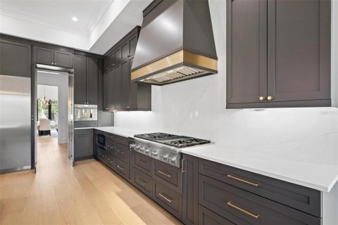 Casa en venta en Saint Petersburg, Florida, 6 dormitorios, 538.37 m2 № 1649028 - foto 18