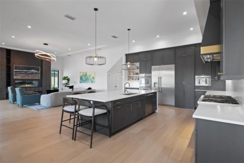 Casa en venta en Saint Petersburg, Florida, 6 dormitorios, 538.37 m2 № 1649028 - foto 17