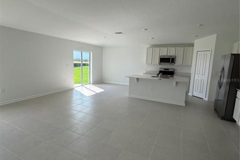 Casa en alquiler en Haines City, Florida, 4 dormitorios, 169.45 m2 № 1895156 - foto 15
