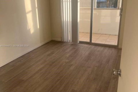 Condo in Boca Raton, Florida, 2 bedrooms № 2060144 - photo 13