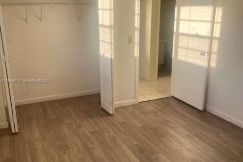 Condo in Boca Raton, Florida, 2 bedrooms № 2060144 - photo 10