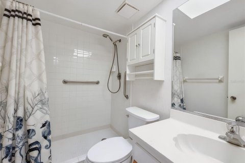 Apartamento en alquiler en Naples, Florida, 2 dormitorios, 99.59 m2 № 2094650 - foto 30