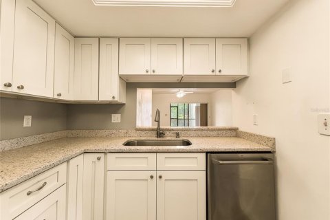 Apartamento en alquiler en Naples, Florida, 2 dormitorios, 99.59 m2 № 2094650 - foto 7