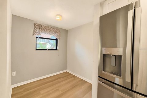 Apartamento en alquiler en Naples, Florida, 2 dormitorios, 99.59 m2 № 2094650 - foto 22