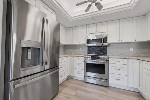 Apartamento en alquiler en Naples, Florida, 2 dormitorios, 99.59 m2 № 2094650 - foto 4