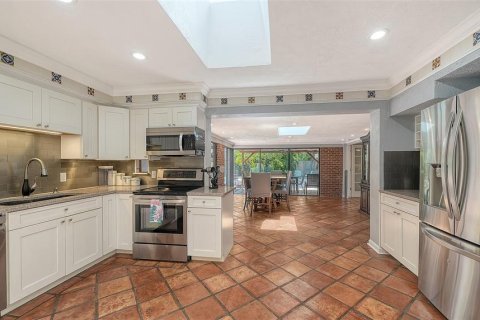Villa ou maison à louer à Sarasota, Floride: 4 chambres, 204.38 m2 № 2101291 - photo 18
