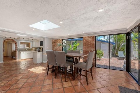 Villa ou maison à louer à Sarasota, Floride: 4 chambres, 204.38 m2 № 2101291 - photo 26
