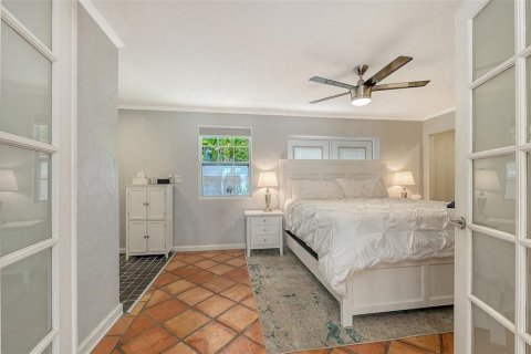Villa ou maison à louer à Sarasota, Floride: 4 chambres, 204.38 m2 № 2101291 - photo 27