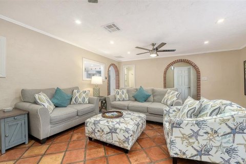 Villa ou maison à louer à Sarasota, Floride: 4 chambres, 204.38 m2 № 2101291 - photo 15