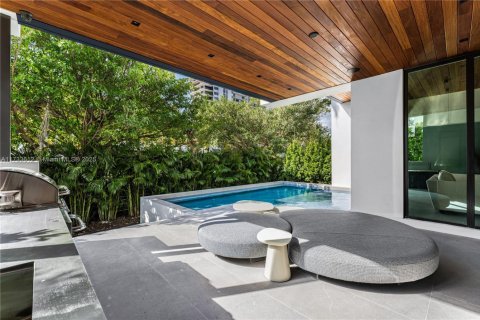 Купить виллу или дом в Майами, Флорида 4 спальни, № 1997824 - фото 16