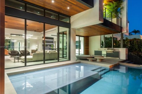 Купить виллу или дом в Майами, Флорида 4 спальни, № 1997824 - фото 17