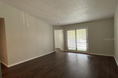 Condo in Altamonte Springs, Florida, 1 bedroom  № 2379193 - photo 6