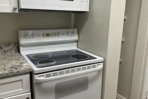 Condo in Altamonte Springs, Florida, 1 bedroom  № 2379193 - photo 20